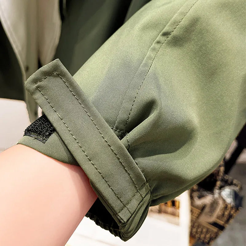 Water-Repellent Windbreaker | Chic Protection for Every Season